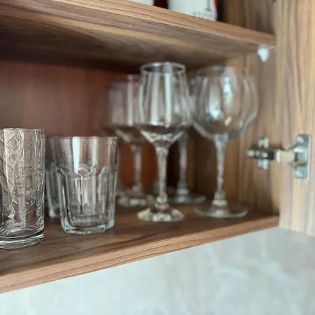 Golden Dublex * 地拉那