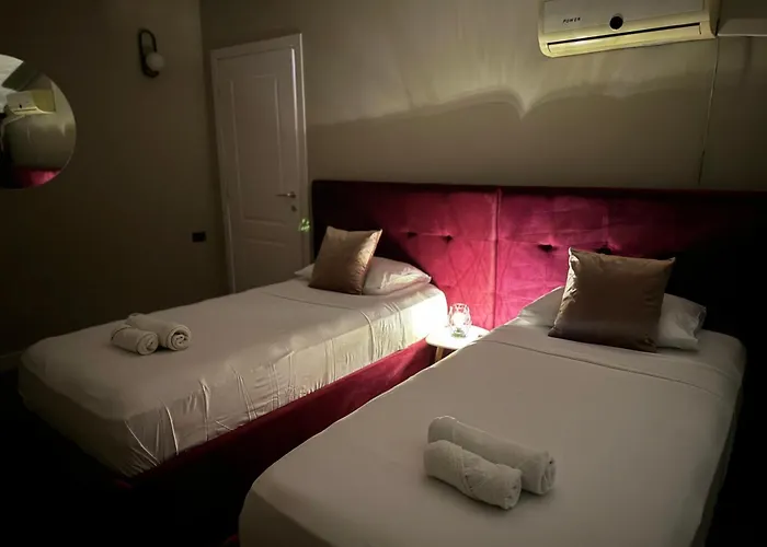 Golden Dublex アパート ティラナ