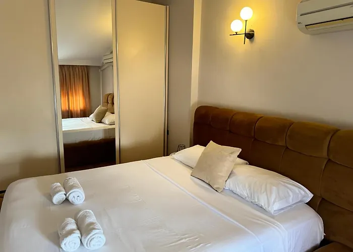 Apartman Golden Dublex Tirana